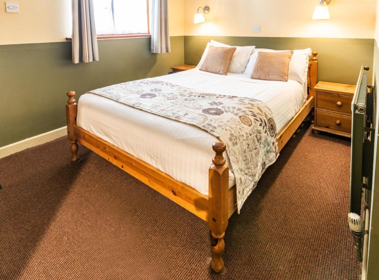 The Half Moon Inn And Country Lodge Yeovil Eksteriør bilde