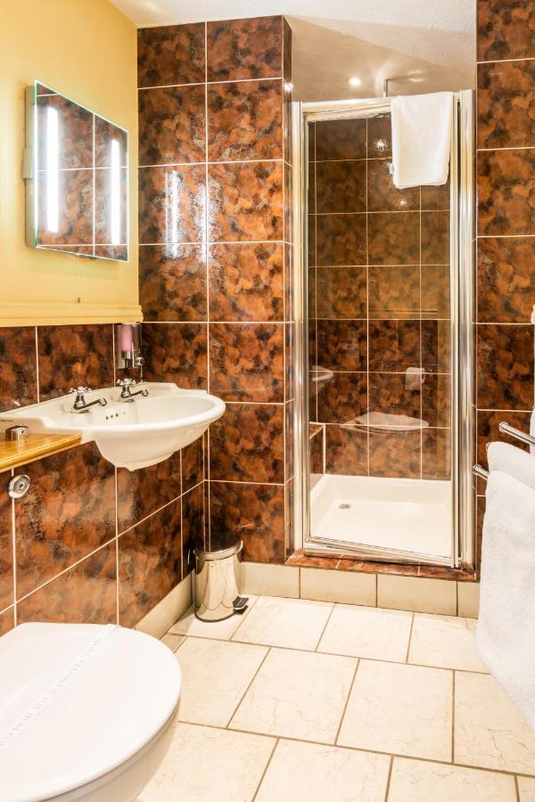 The Half Moon Inn And Country Lodge Yeovil Eksteriør bilde