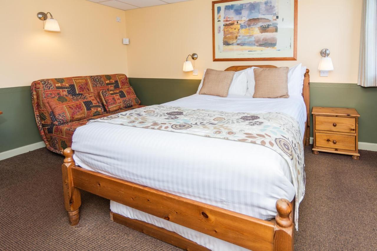 The Half Moon Inn And Country Lodge Yeovil Eksteriør bilde