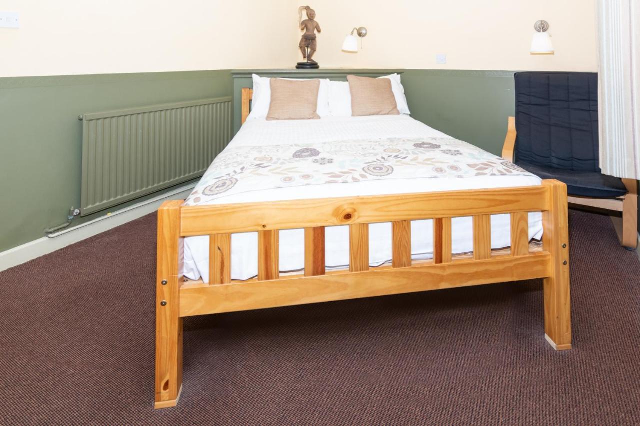 The Half Moon Inn And Country Lodge Yeovil Eksteriør bilde